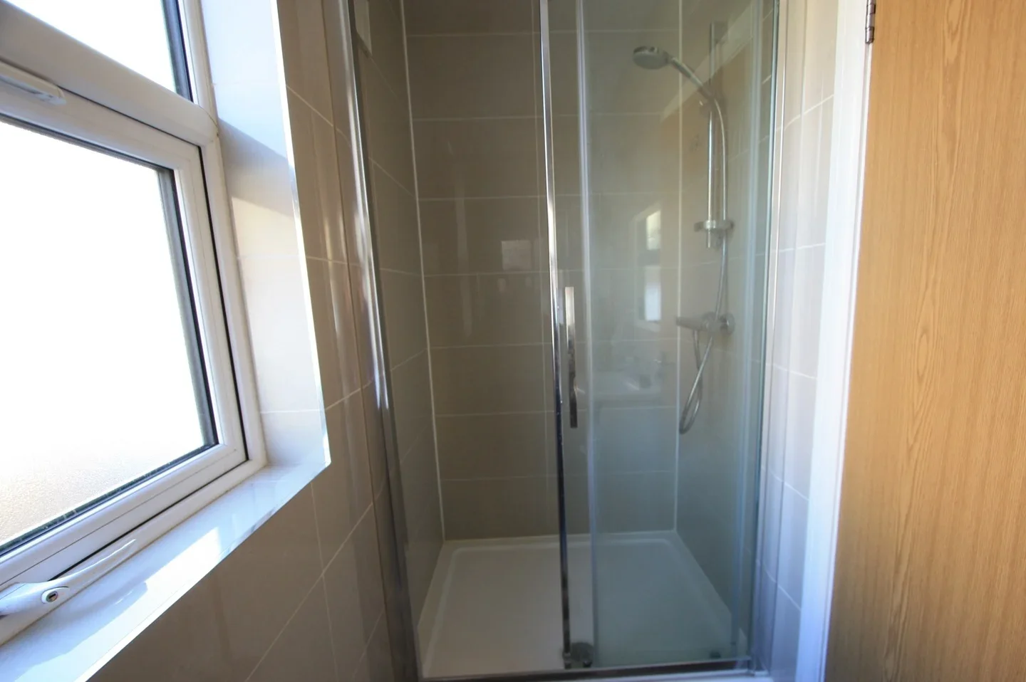 Flat Garden Close in Greater London