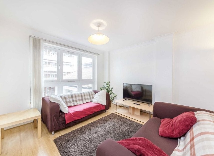 Flat Odessa Street in Greater London