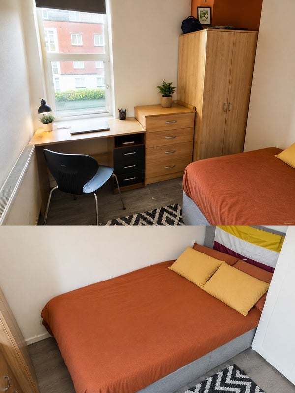 Room Moss Lane East in Manchester