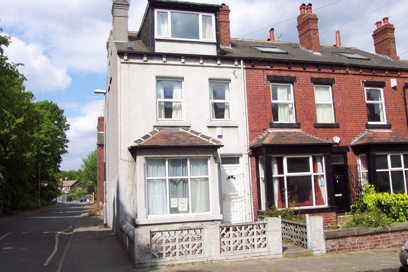 Room Stanmore Street in Leeds