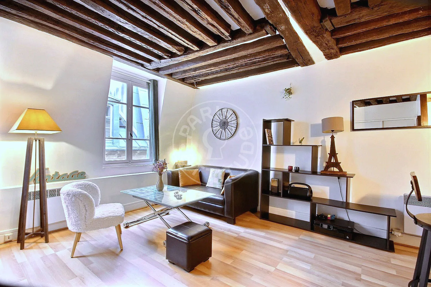 Appartement Rue Saint-Sauveur à Paris