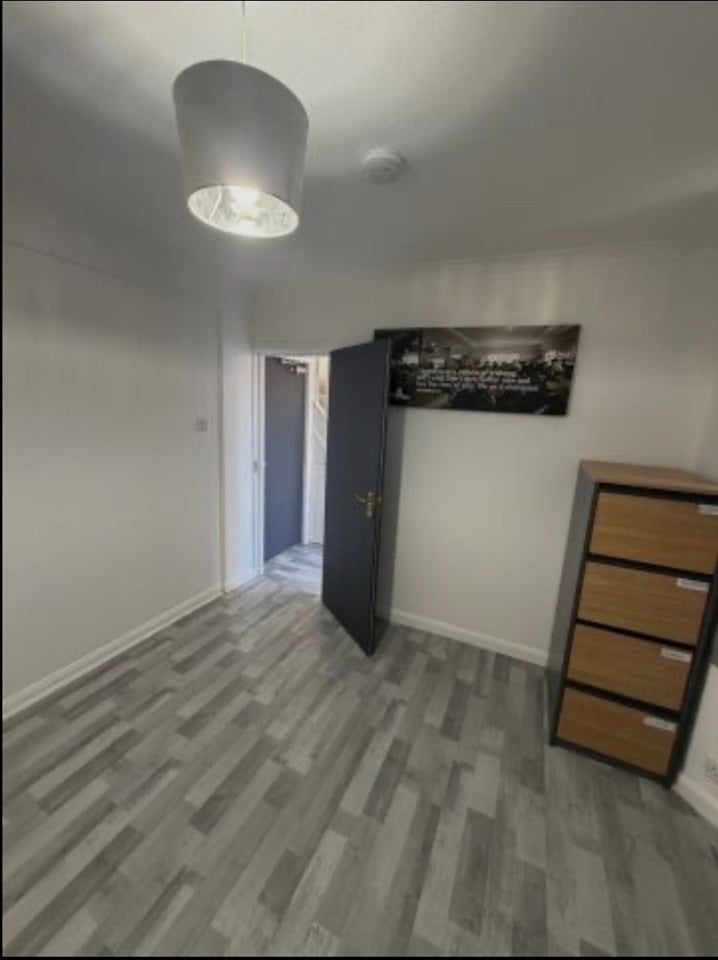 House Princes Park Close in Greater London