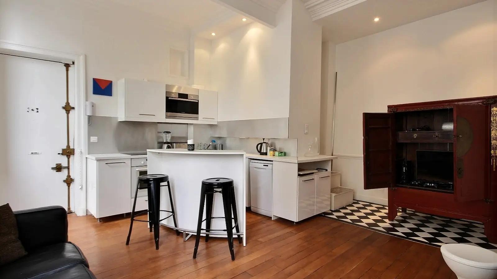 Flat Rue de Sévigné in Paris