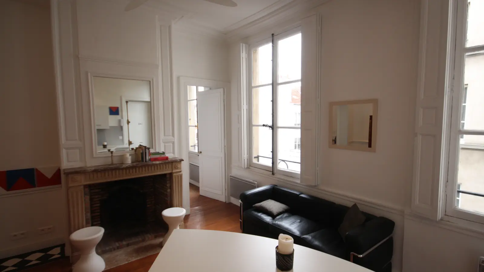 Flat Rue de Sévigné in Paris