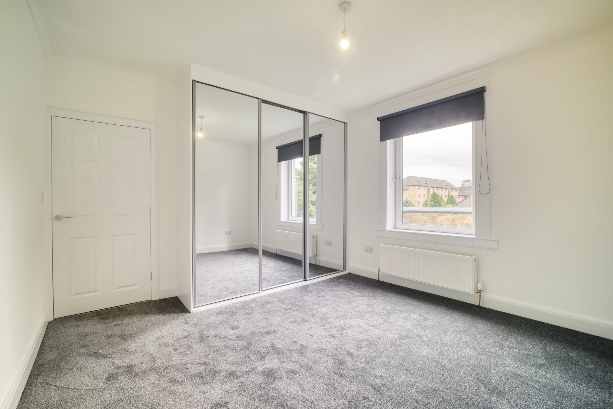 Flat Cardross Street in Dundee