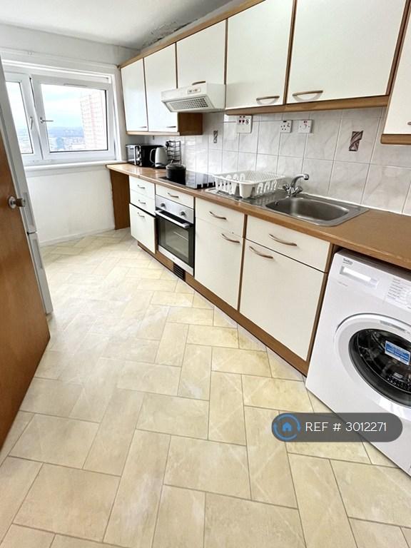 Flat Dobbie's Loan Place in Glasgow