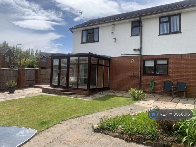 House High Beeches in Huyton