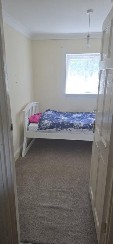 Room Audley Way in Basildon