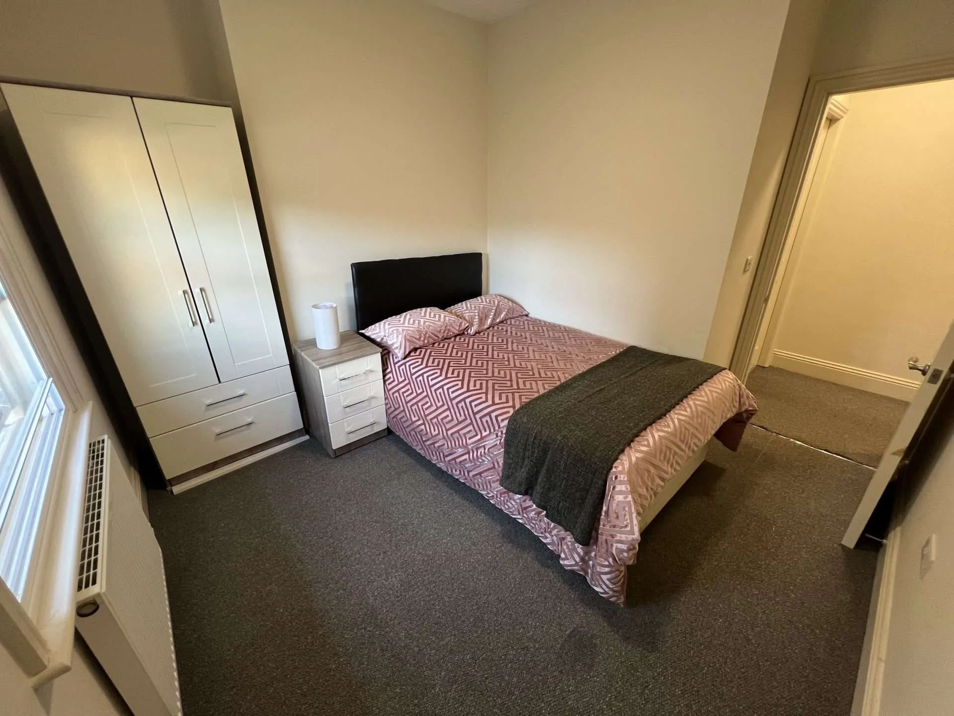 Flat Saint James Row in Sheffield