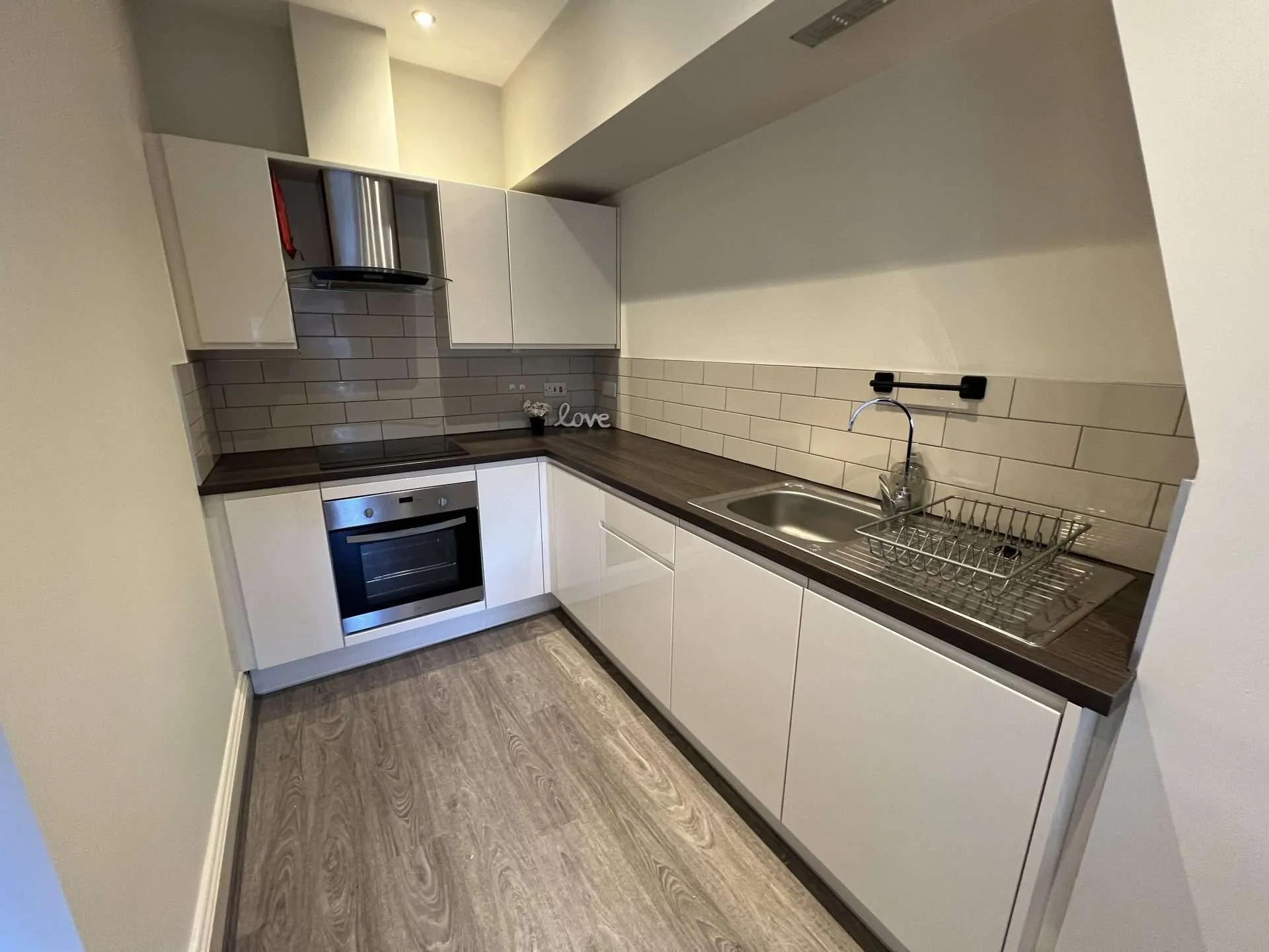 Flat Saint James Row in Sheffield