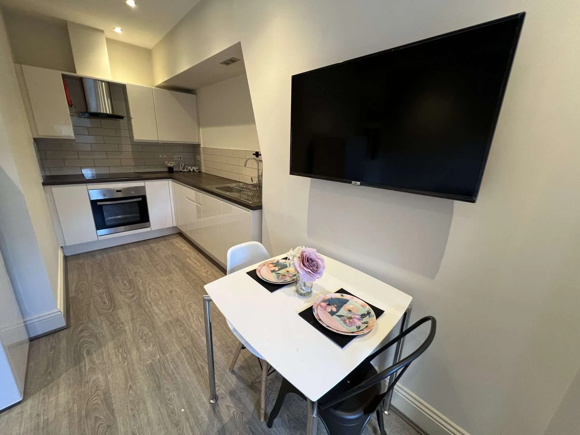 Flat Saint James Row in Sheffield