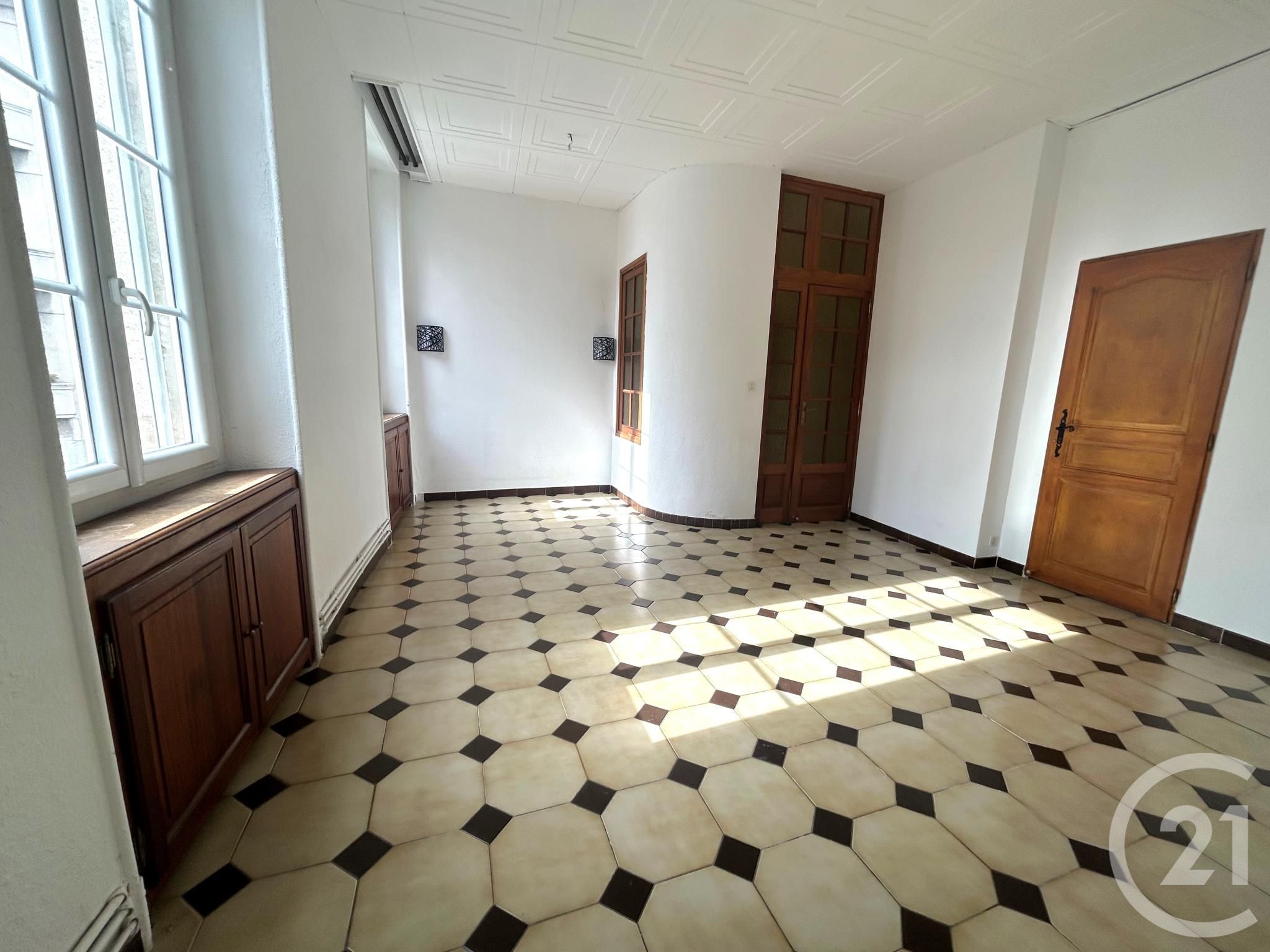 Flat Rue Guillaume Puy in Avignon