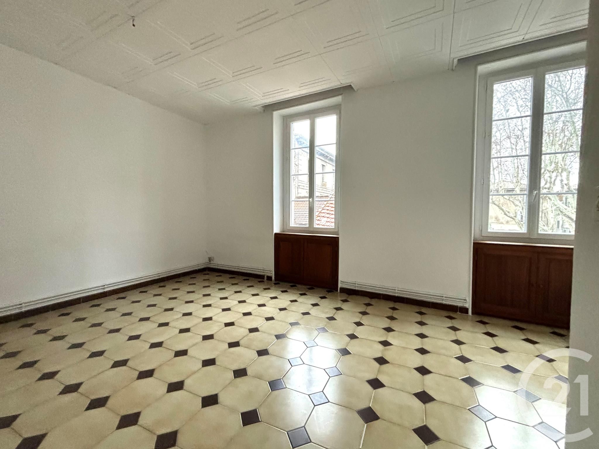 Flat Rue Guillaume Puy in Avignon