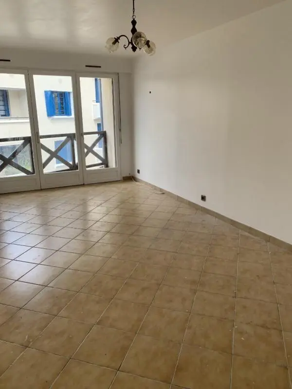 Flat Rue Michel Hounau in Pau