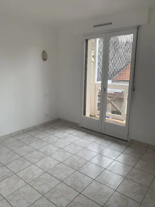 Flat Rue Michel Hounau in Pau