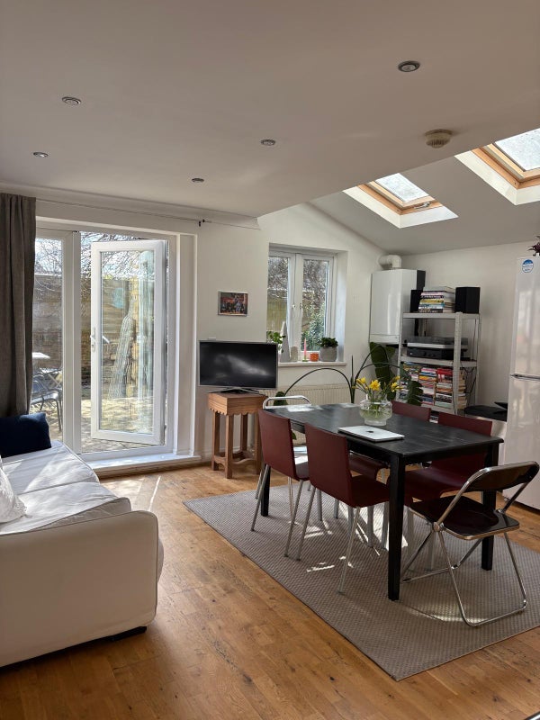Room Barbauld Road in Greater London
