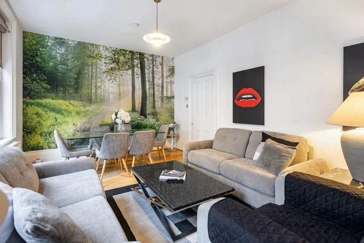 Flat Gosfield Street in City of Westminster