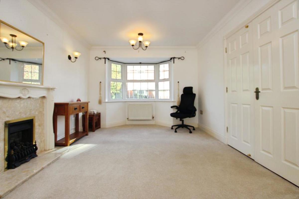 House Wright Way in Stoke Gifford