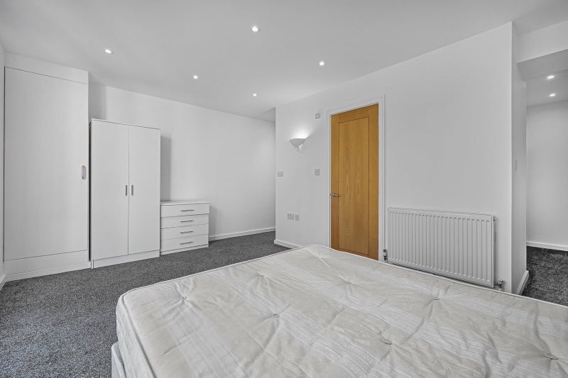 Room Royal College Street in Greater London