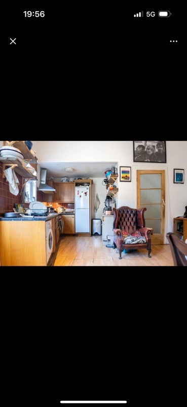 Room Millfields Road in Greater London