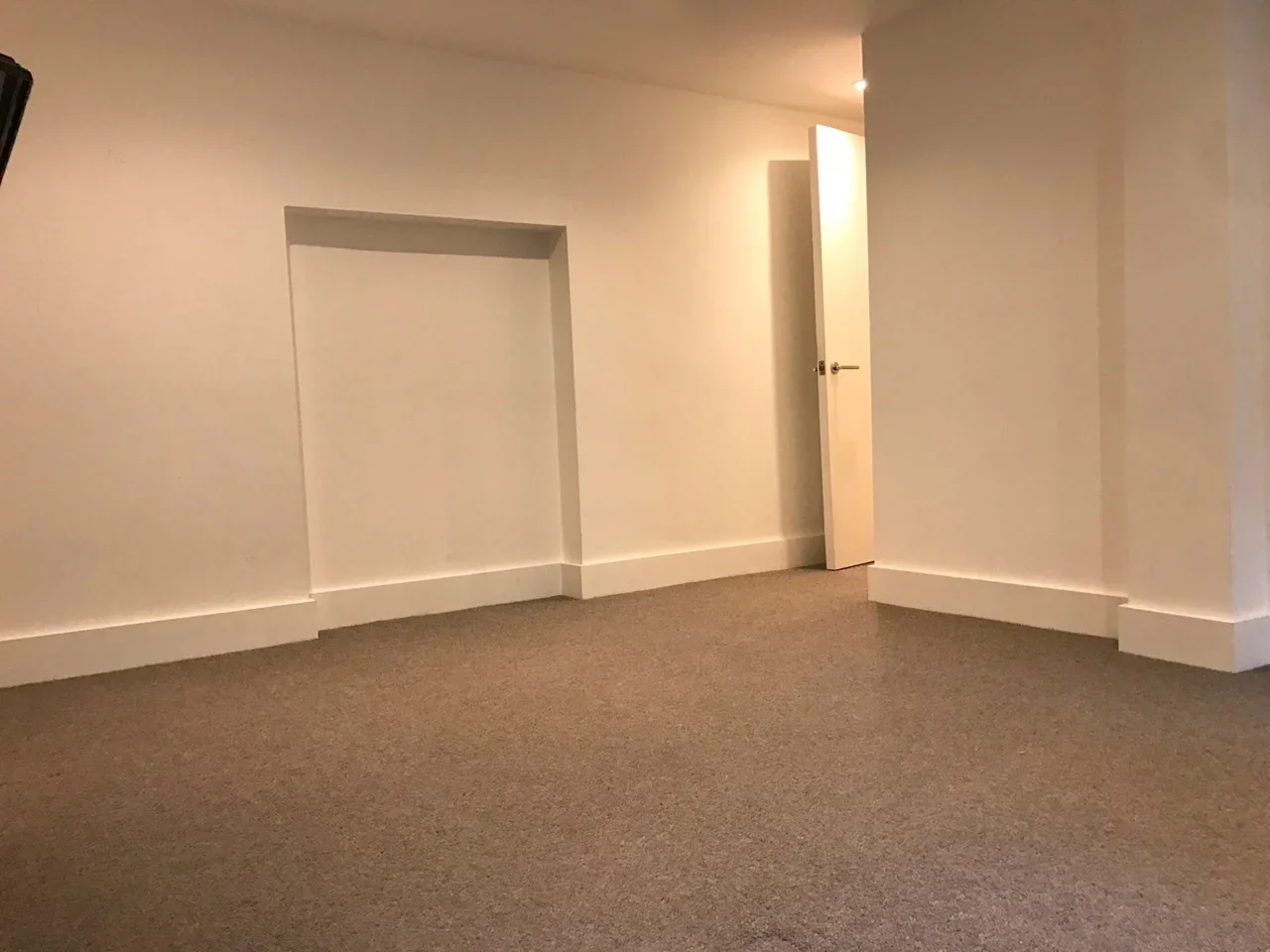 Flat Newick Road in Greater London