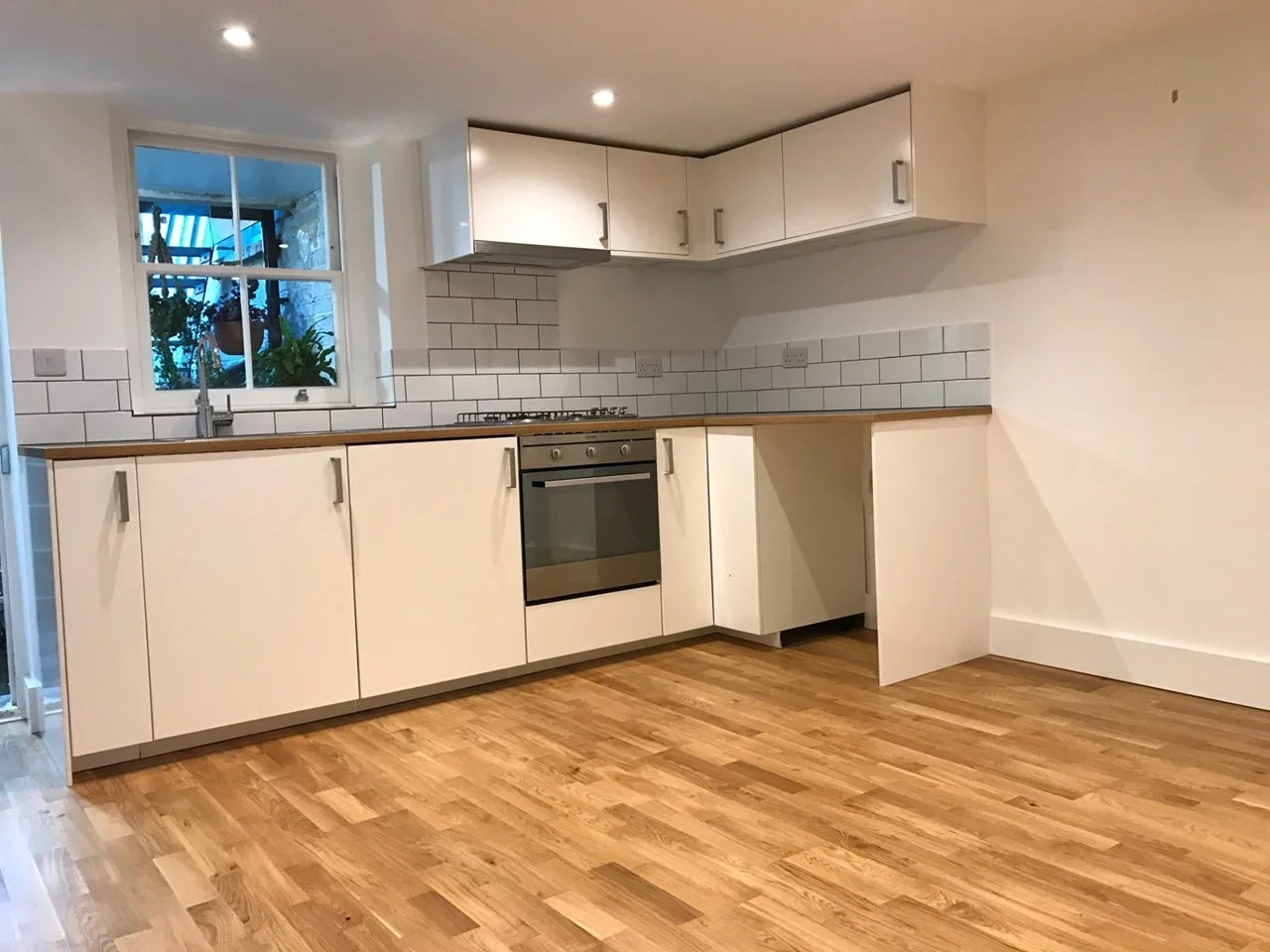 Flat Newick Road in Greater London