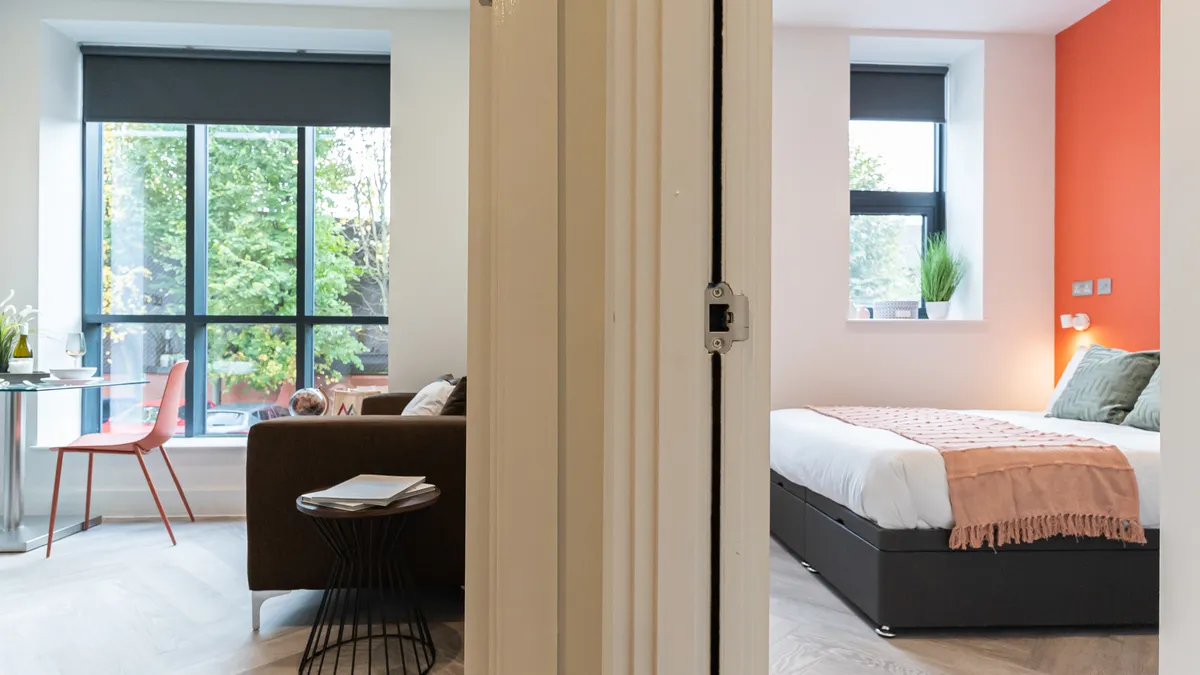 Flat BROOKLANDS ROAD in Sale