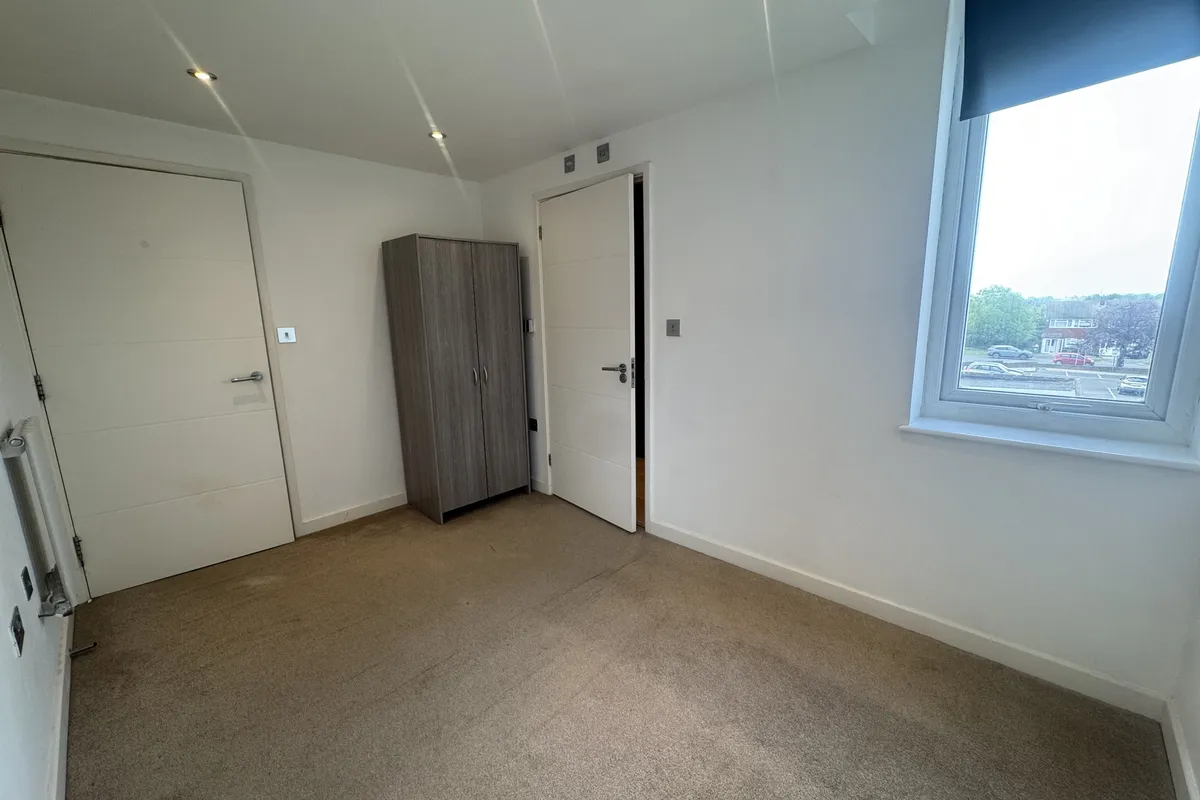 Flat Camborne Avenue in Aylesbury