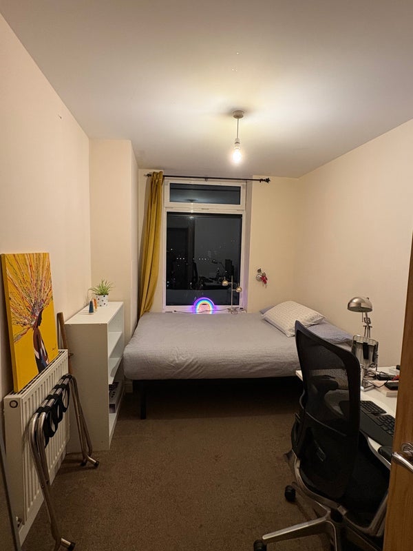 Room Martello Street in Greater London