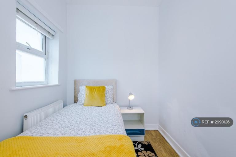 Room Duchy Street in Salford