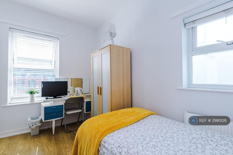Room Duchy Street in Salford
