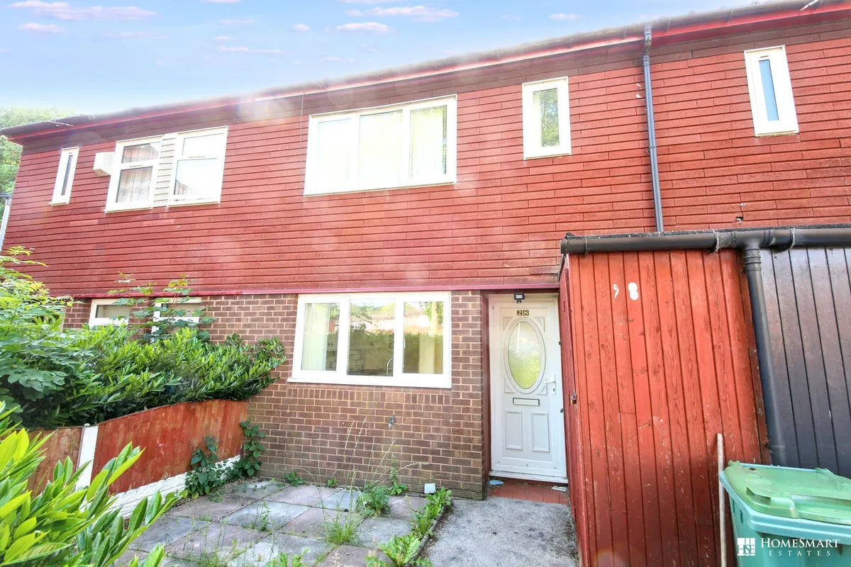 House Liskeard Close in Runcorn