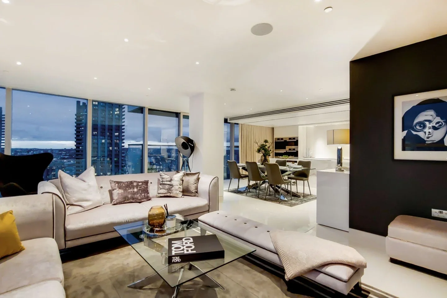 Flat Moor Lane in City of London