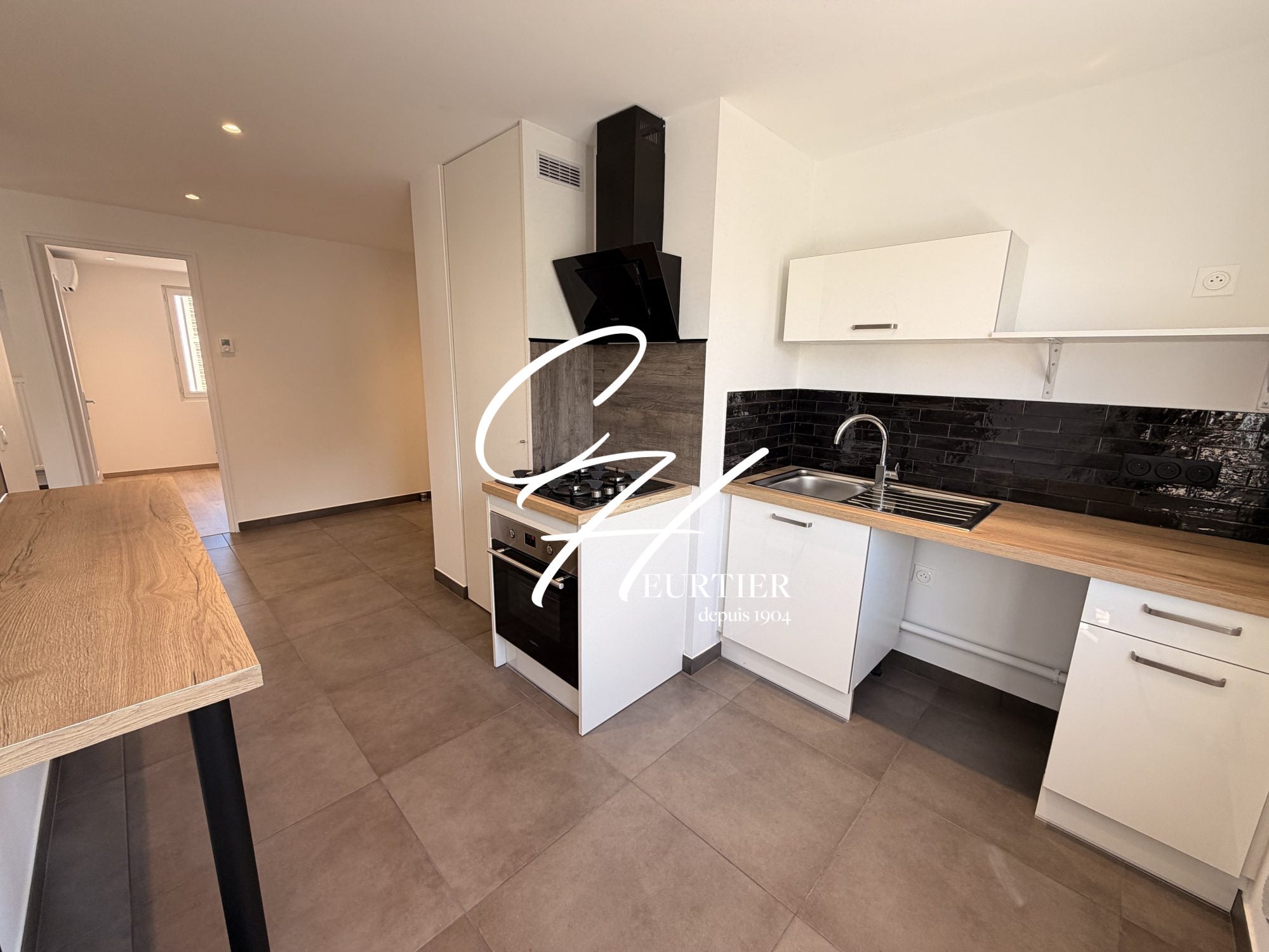 Appartement A 480 à Le Pont-de-Claix