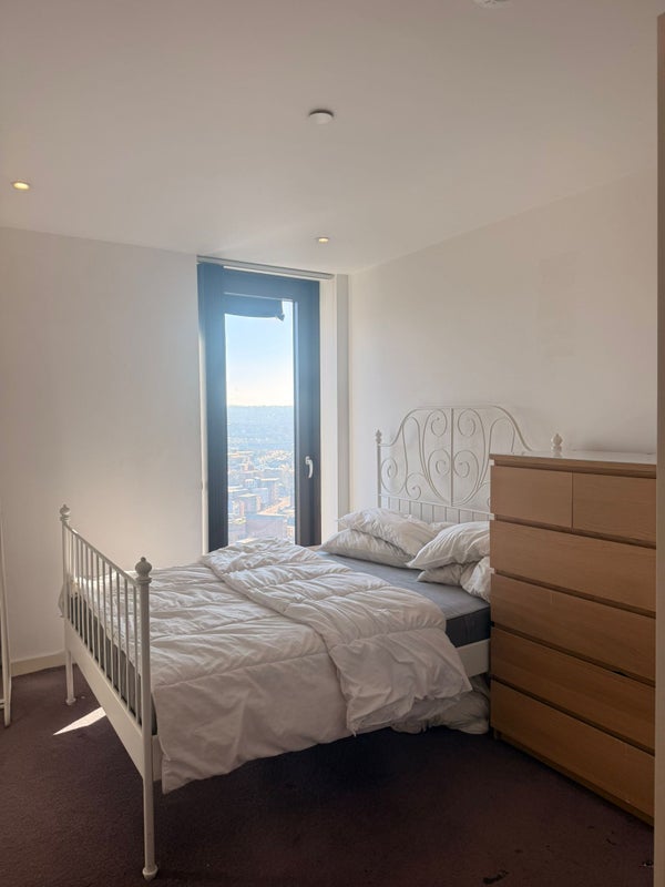 Room Arundel Gate in Sheffield