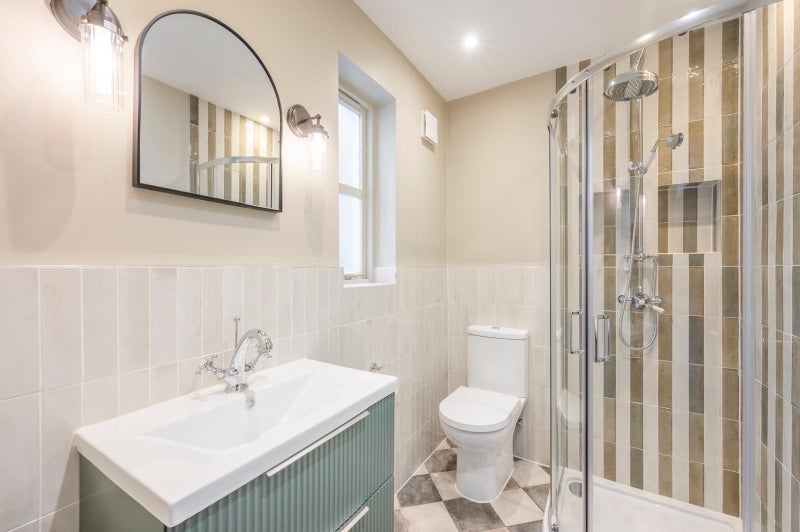 Flat Gopsall Street in Greater London