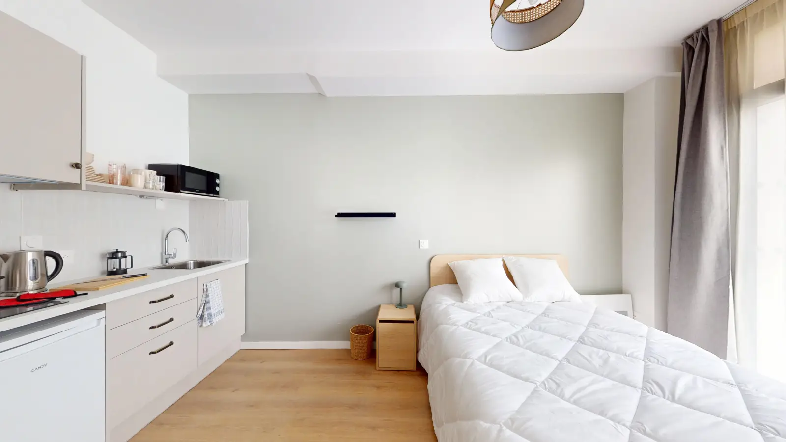 Flat Rue Pierre Curie in Asnières-sur-Seine