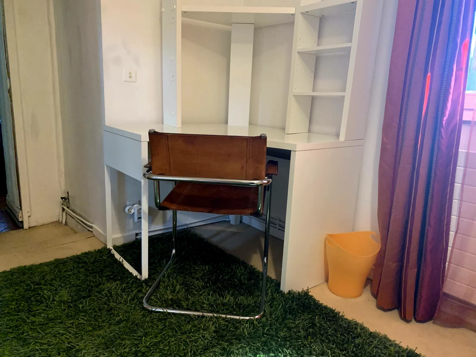 Room Les Allées du Parc in Ferney-Voltaire