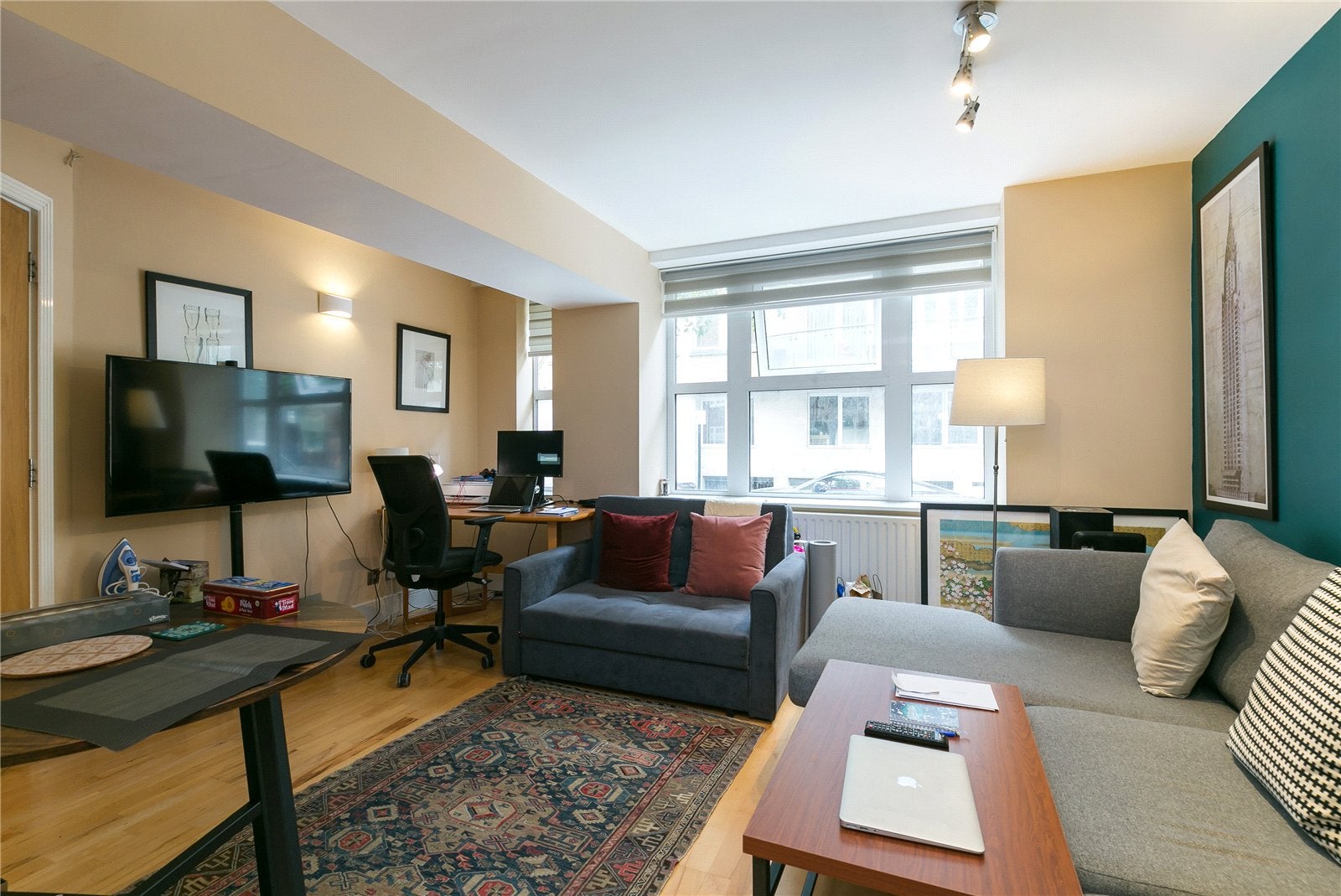 Flat Vincent Square in City of Westminster