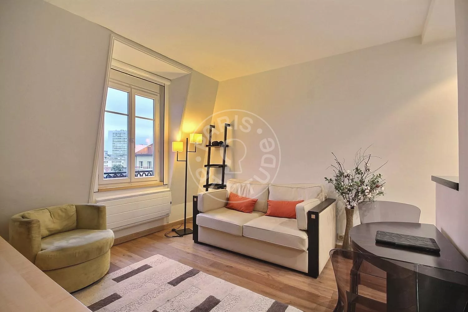 Appartement Rue Pierre Larousse à Paris