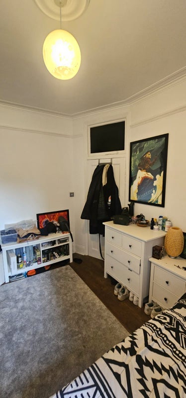 Room Uxbridge Road in Greater London