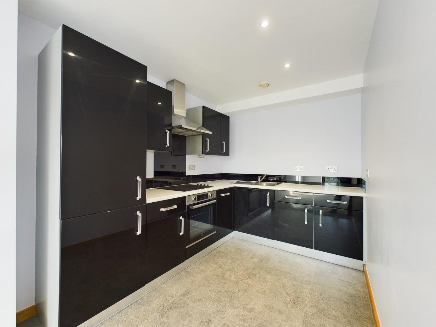 Flat Aire Close in Bradford