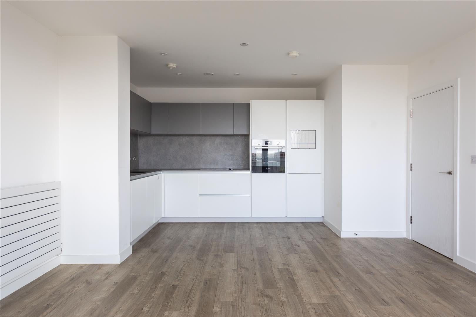 Flat South Grove in Greater London