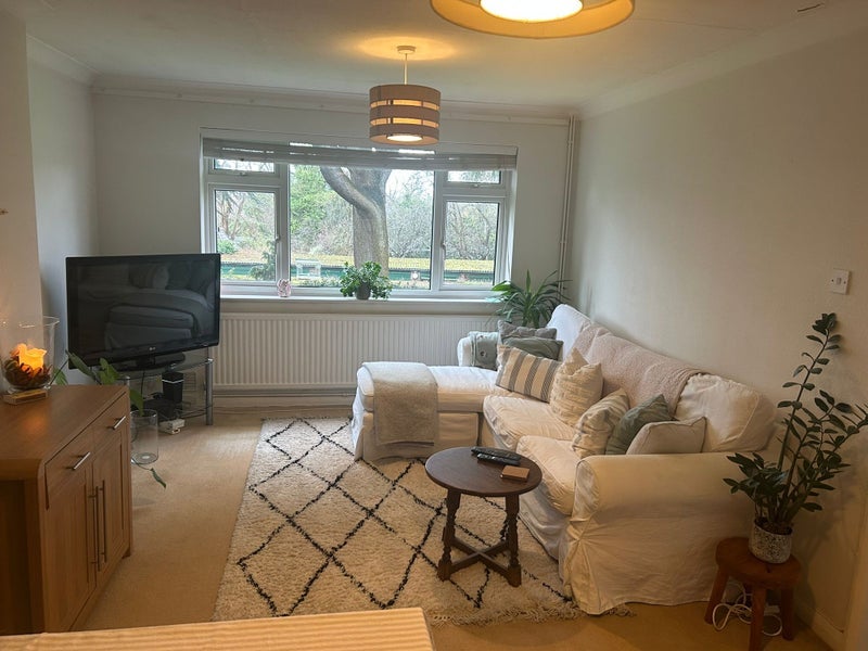 Room Rectory Road in Greater London
