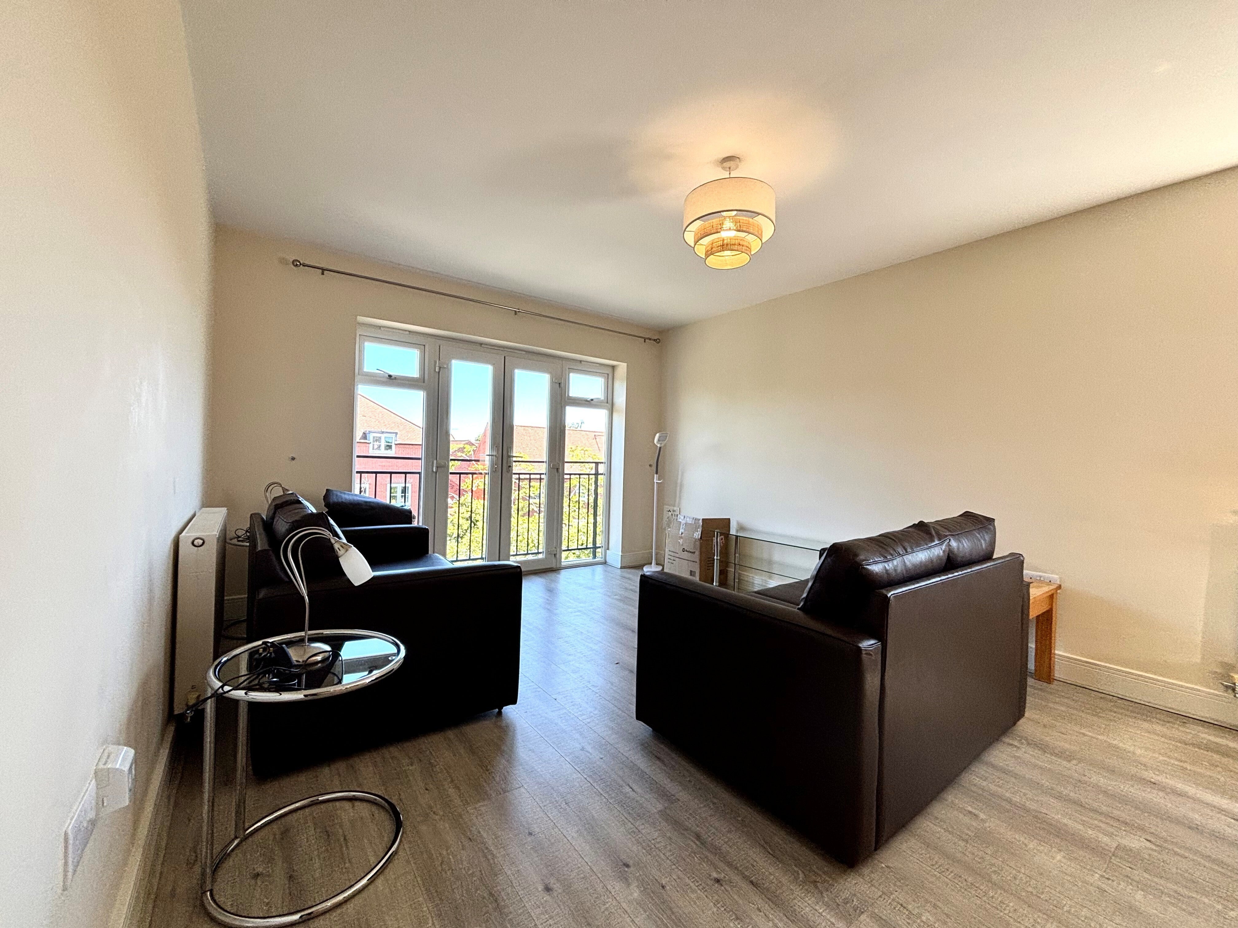 Flat Dickens Close in Stratford-on-Avon