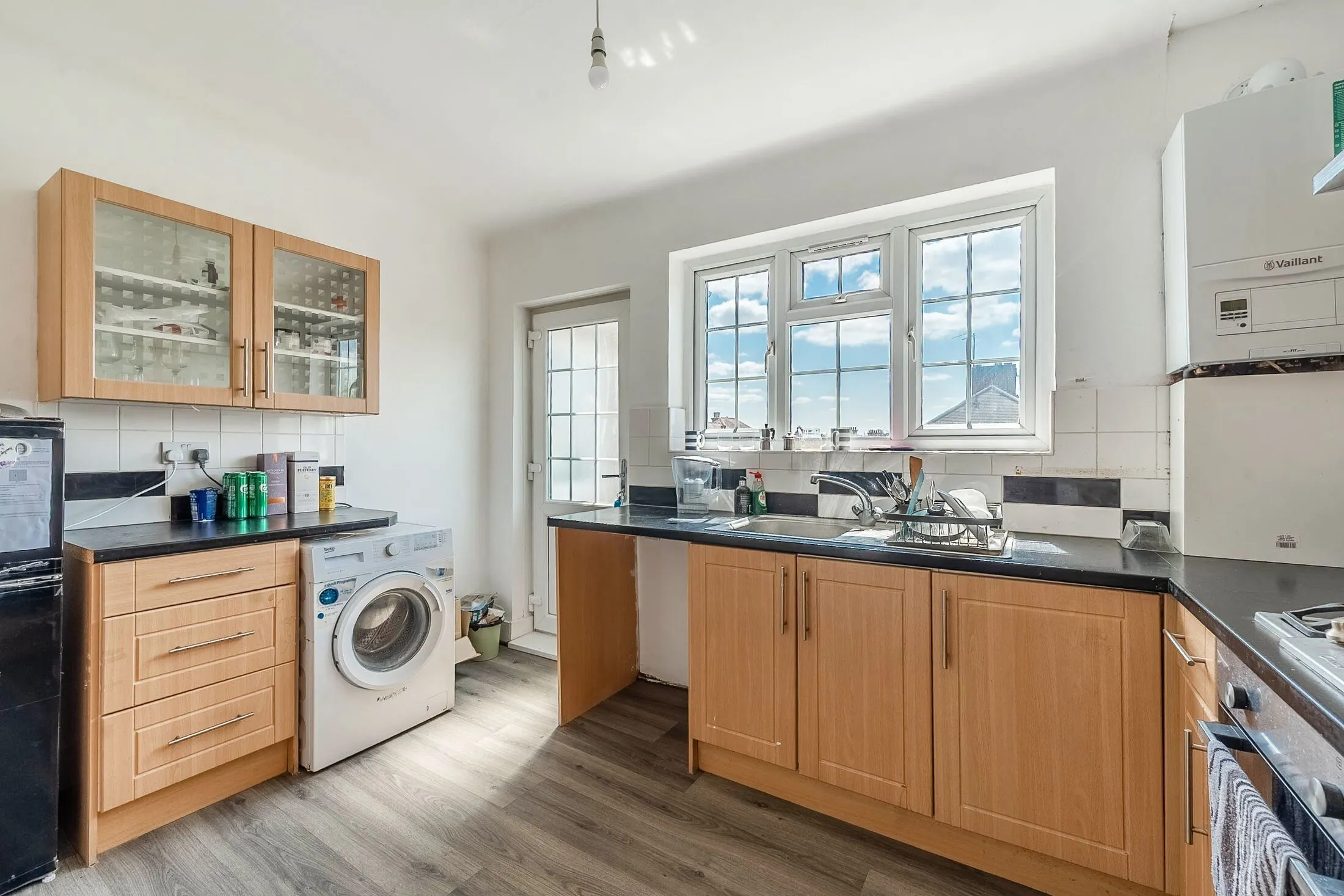 Flat Marlborough Hill in Greater London