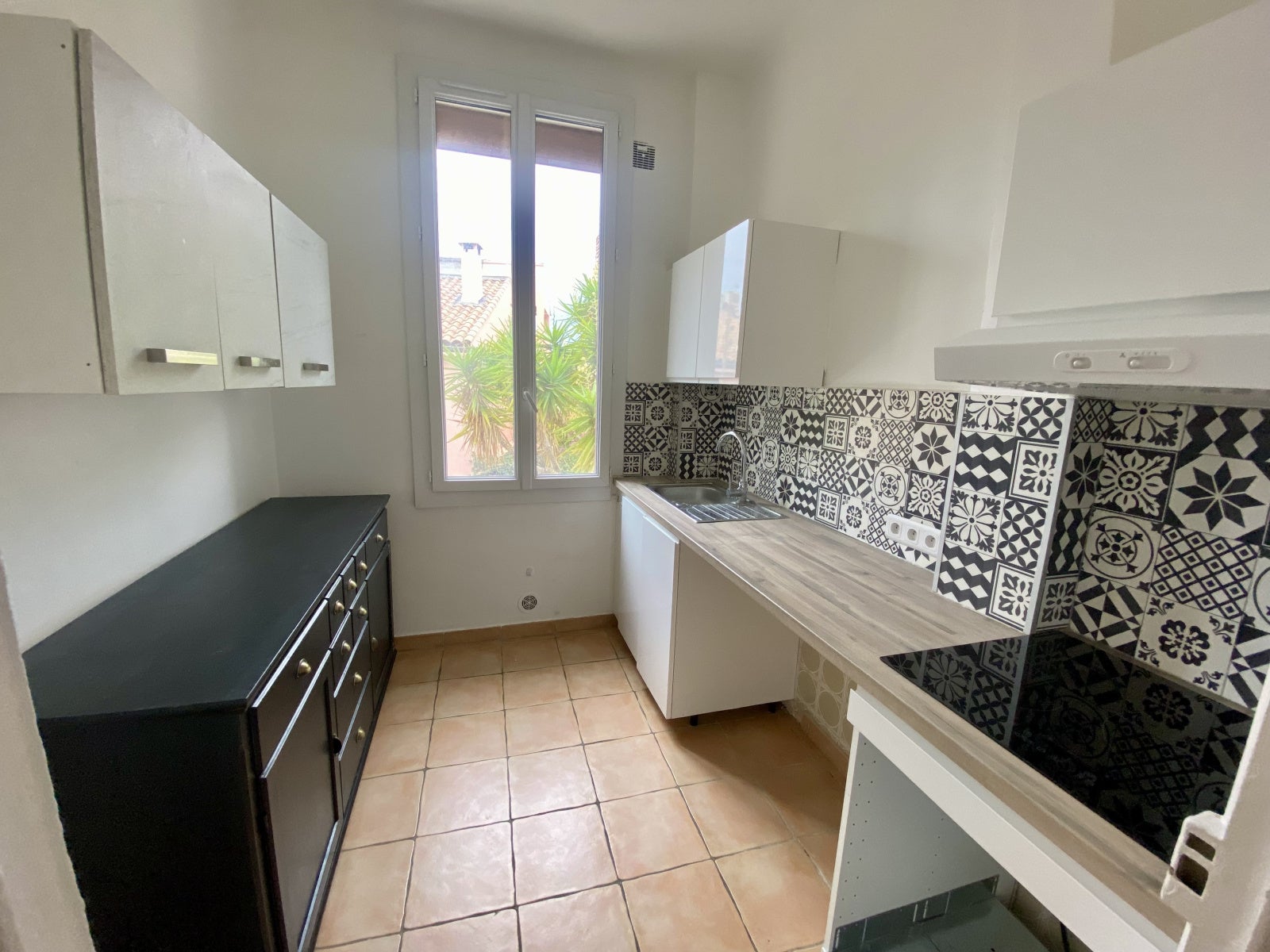 Flat Quai Belle Rive in Toulon