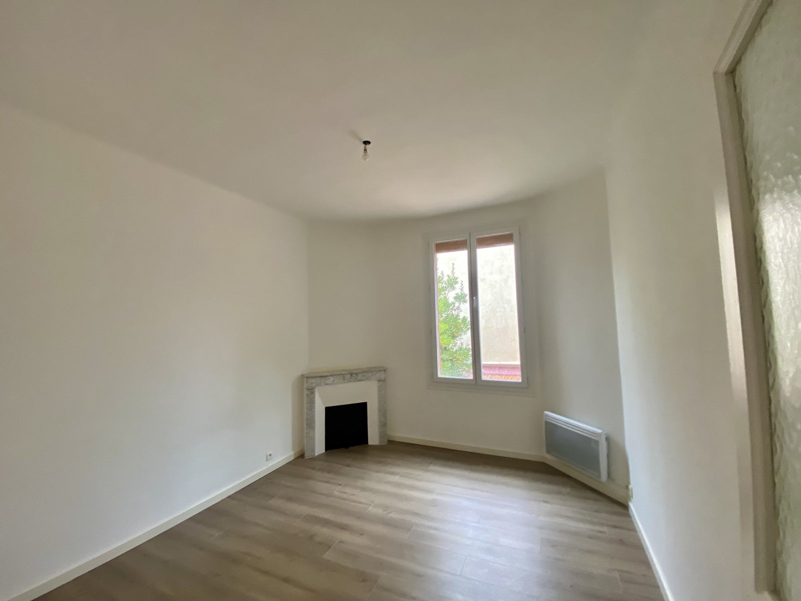 Flat Quai Belle Rive in Toulon