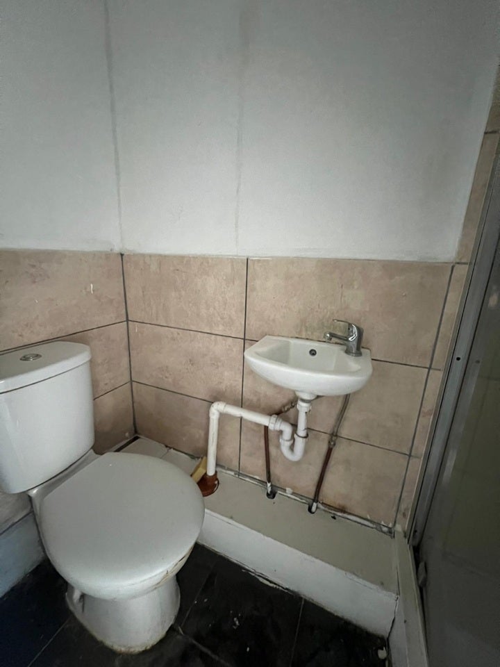 Flat Reid Close in Greater London