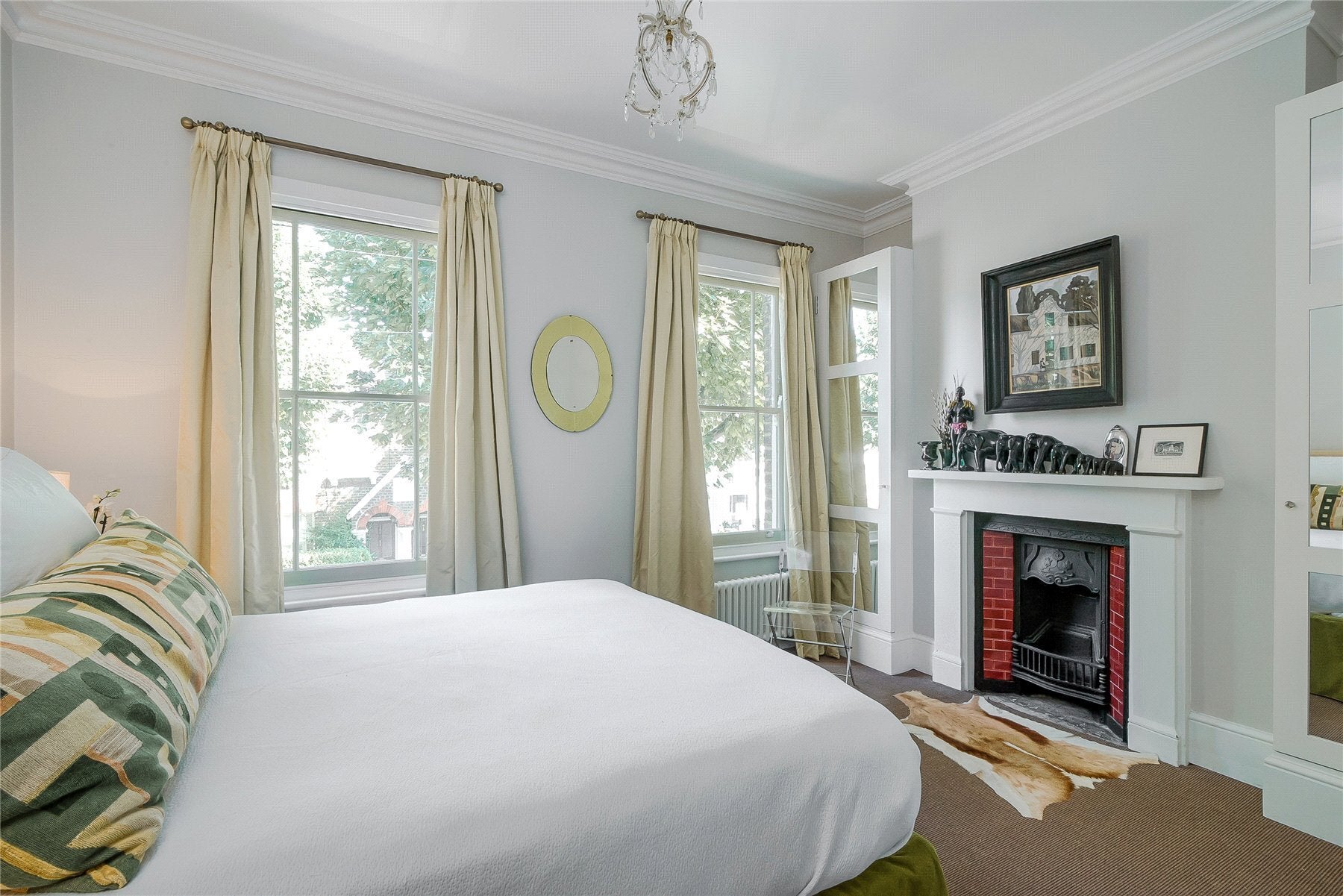 House Elsley Road in Greater London